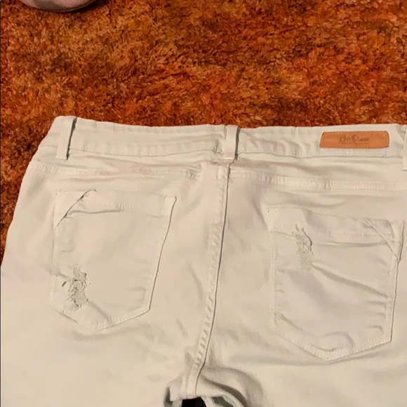 Capris - Picture 5 of 5